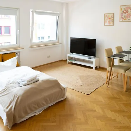 Top! Gemuetliches Studio-apartment Zentral, Wlan, Kueche Lägenhet Essen