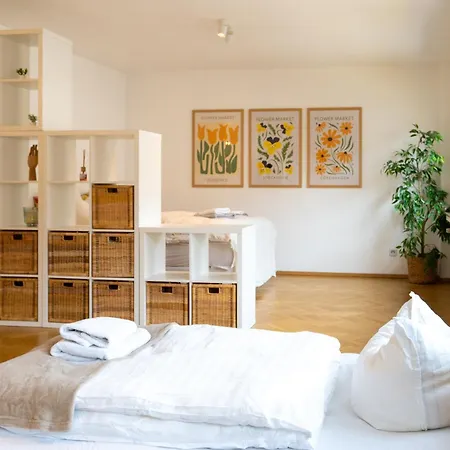 Lägenhet Top! Gemuetliches Studio-apartment Zentral, Wlan, Kueche Essen