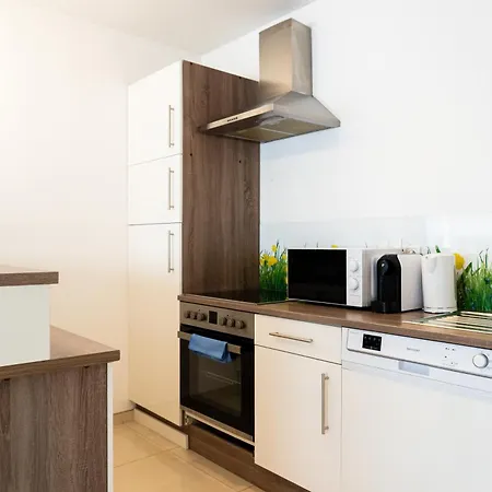 Livesto Easyroomii - Gemuetliches Studio-apartment Zentral, Wlan, Kueche