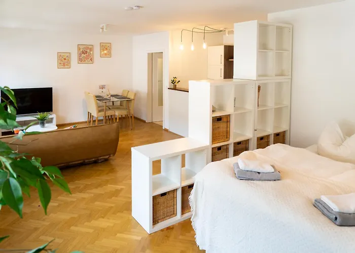 Top! Gemuetliches Studio-apartment Zentral, Wlan, Kueche Lägenhet